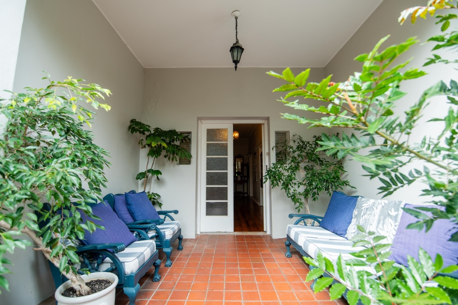 4 Bedroom Property for Sale in Summerstrand Eastern Cape
